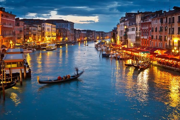 Venedig (120 km)